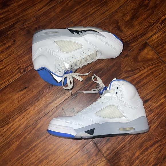 Air Jordan 5 Men 8.5 - Picture 1 of 7